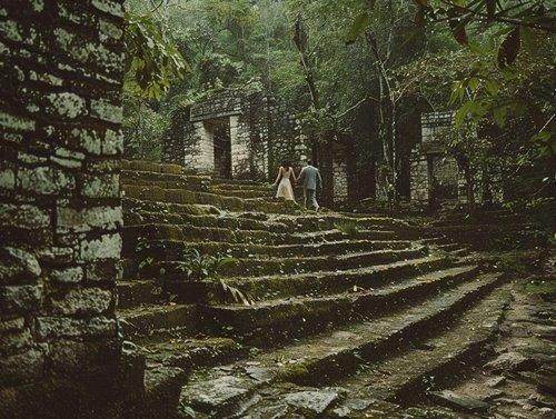 mobile - carousel-hero-element image-3