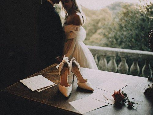 mobile - carousel-hero-element image-10