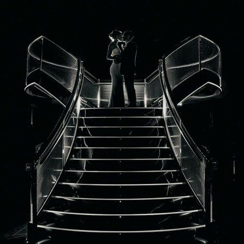 mobile - carousel-hero-element image-9