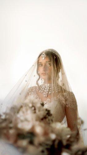 mobile - carousel-hero-element image-14